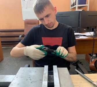 Герой СВО Павел Царапкин нашел работу на заводе "Импульс-Атом"