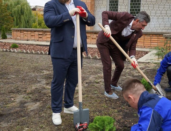 «Импульс-Атом» продолжил благоустройство в рамках акции «Зеленая Пенза»