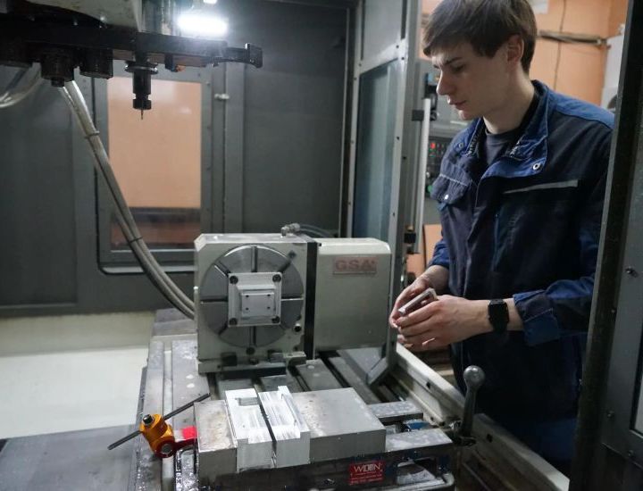 Завод «Импульс-Атом» из Заречного представил достижения на Всероссийском интенсиве «Восемь точек роста: синергия развития» Завод «Импульс-Атом» из Заречного представил достижения на Всероссийском интенсиве «Восемь точек роста: синергия развития»