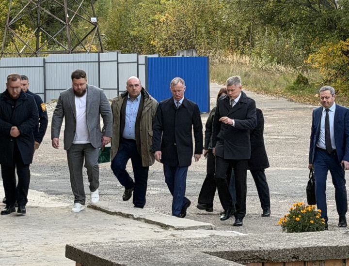 Александр Горовой посетил завод "Импульс-Атом" Александр Горовой посетил завод "Импульс-Атом"