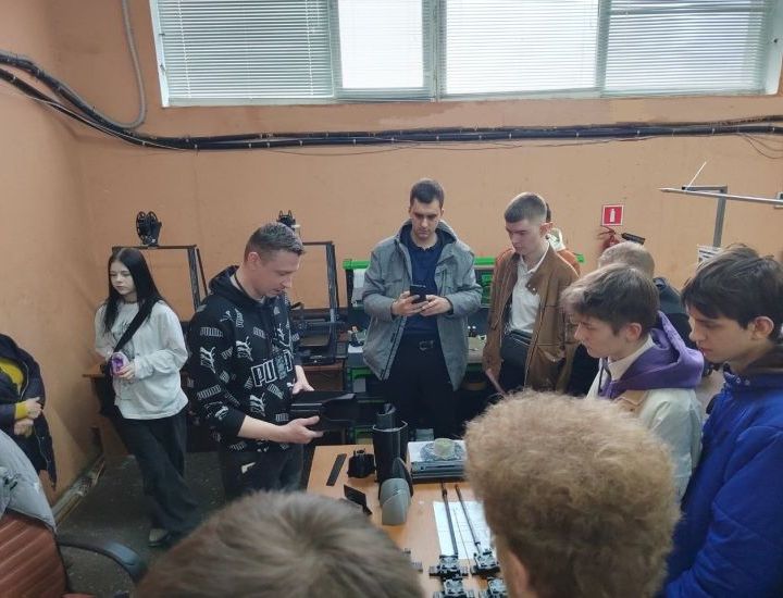 "Импульс-Атом" познакомил студентов с производством беспилотной техники "Импульс-Атом" познакомил студентов с производством беспилотной техники